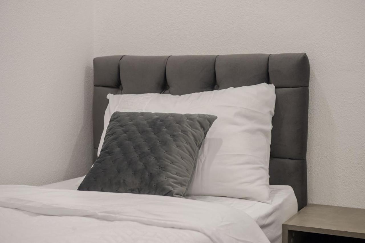 Apartment Lux Elba Kaštela エクステリア 写真