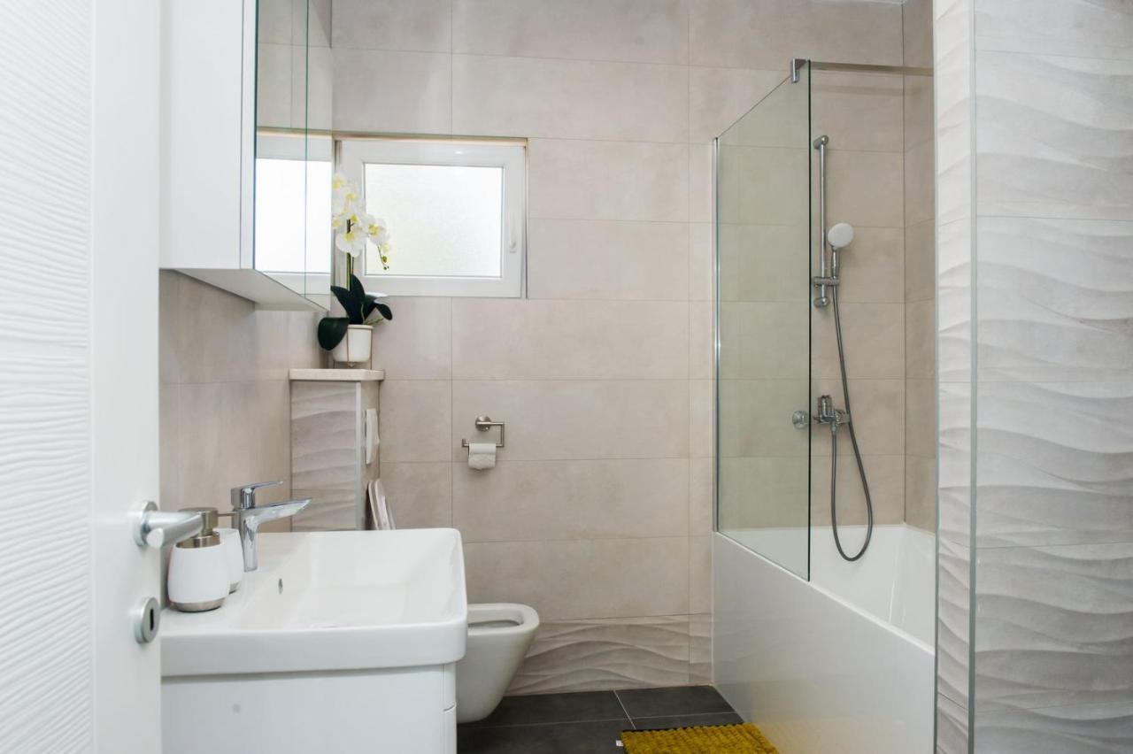Apartment Lux Elba Kaštela エクステリア 写真