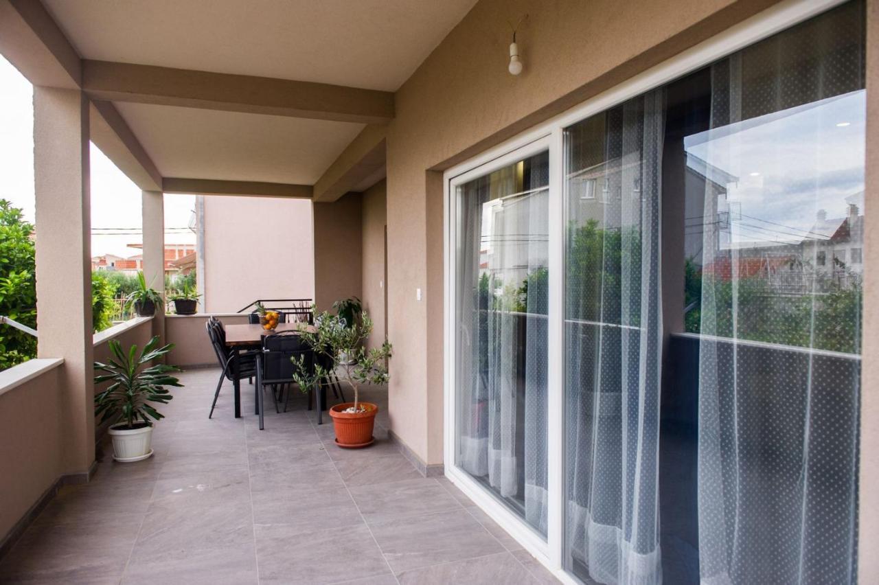 Apartment Lux Elba Kaštela エクステリア 写真