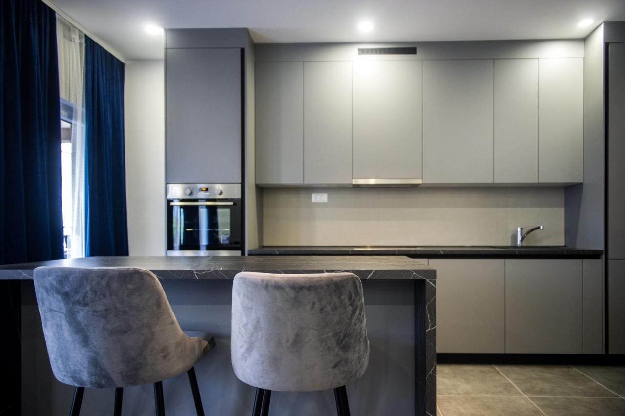 Apartment Lux Elba Kaštela エクステリア 写真