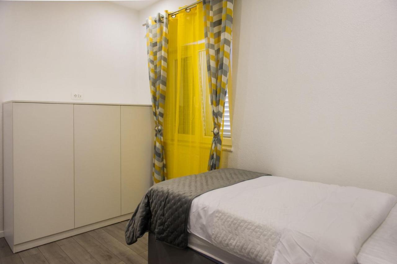 Apartment Lux Elba Kaštela エクステリア 写真