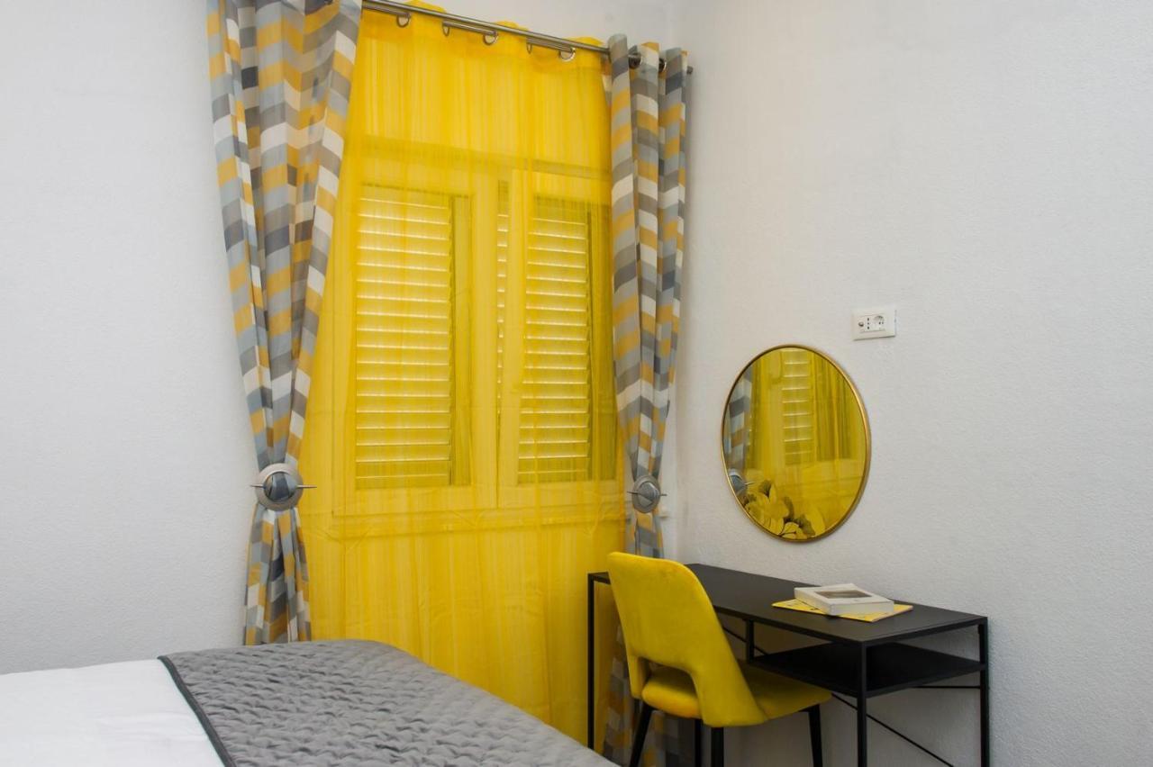 Apartment Lux Elba Kaštela エクステリア 写真